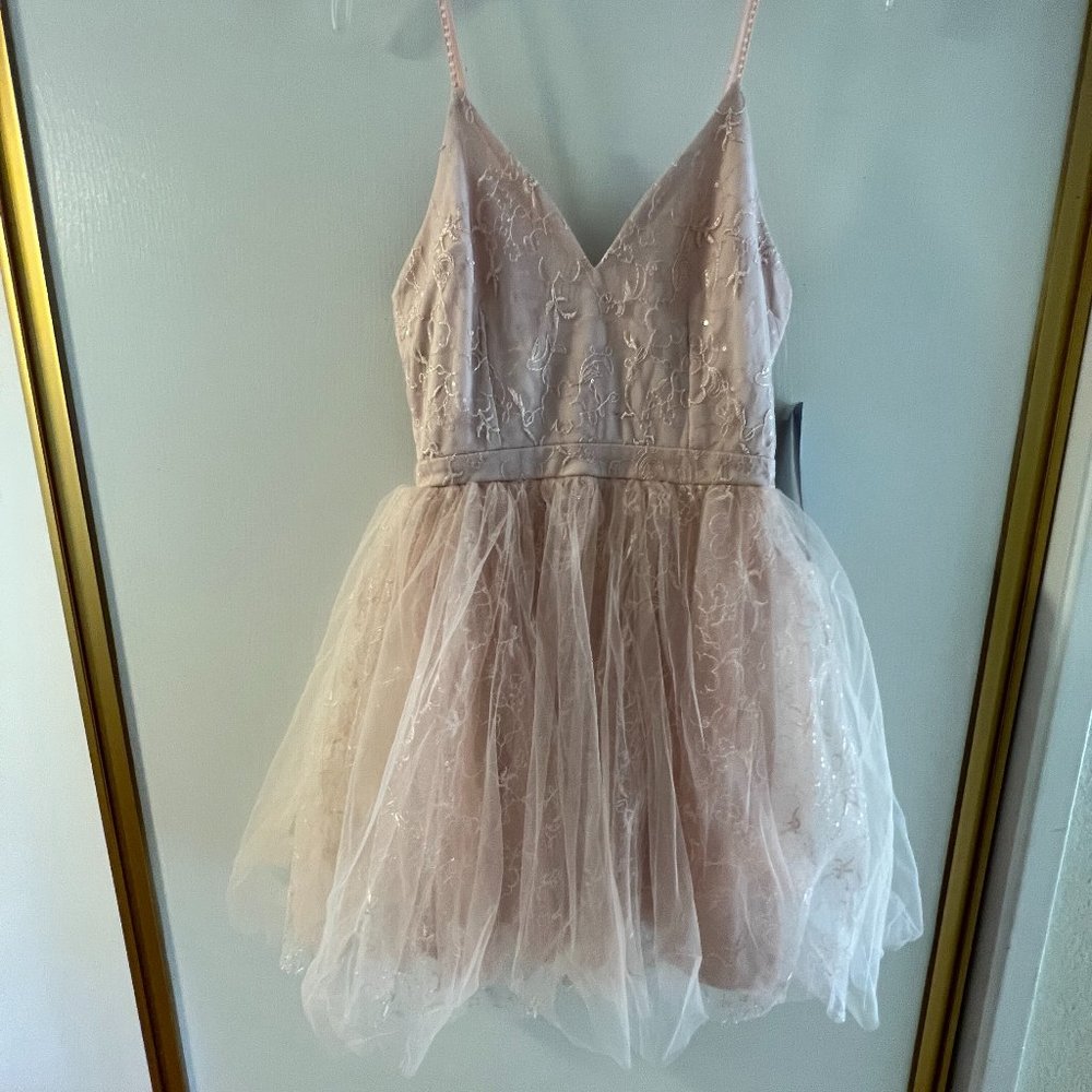 Sparkly, tulle party dress